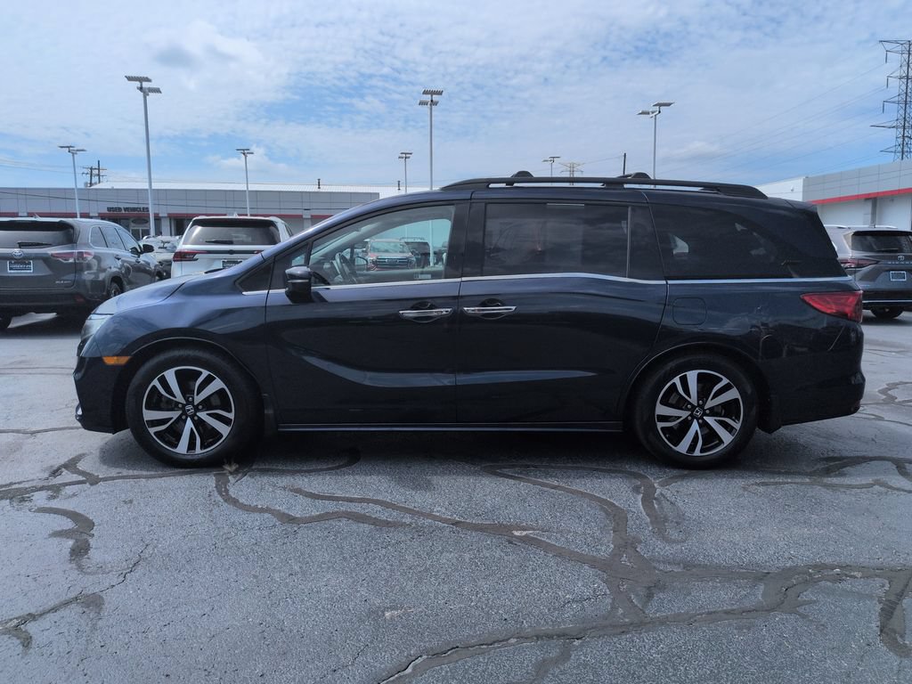 Used 2019 Honda Odyssey Elite image 2