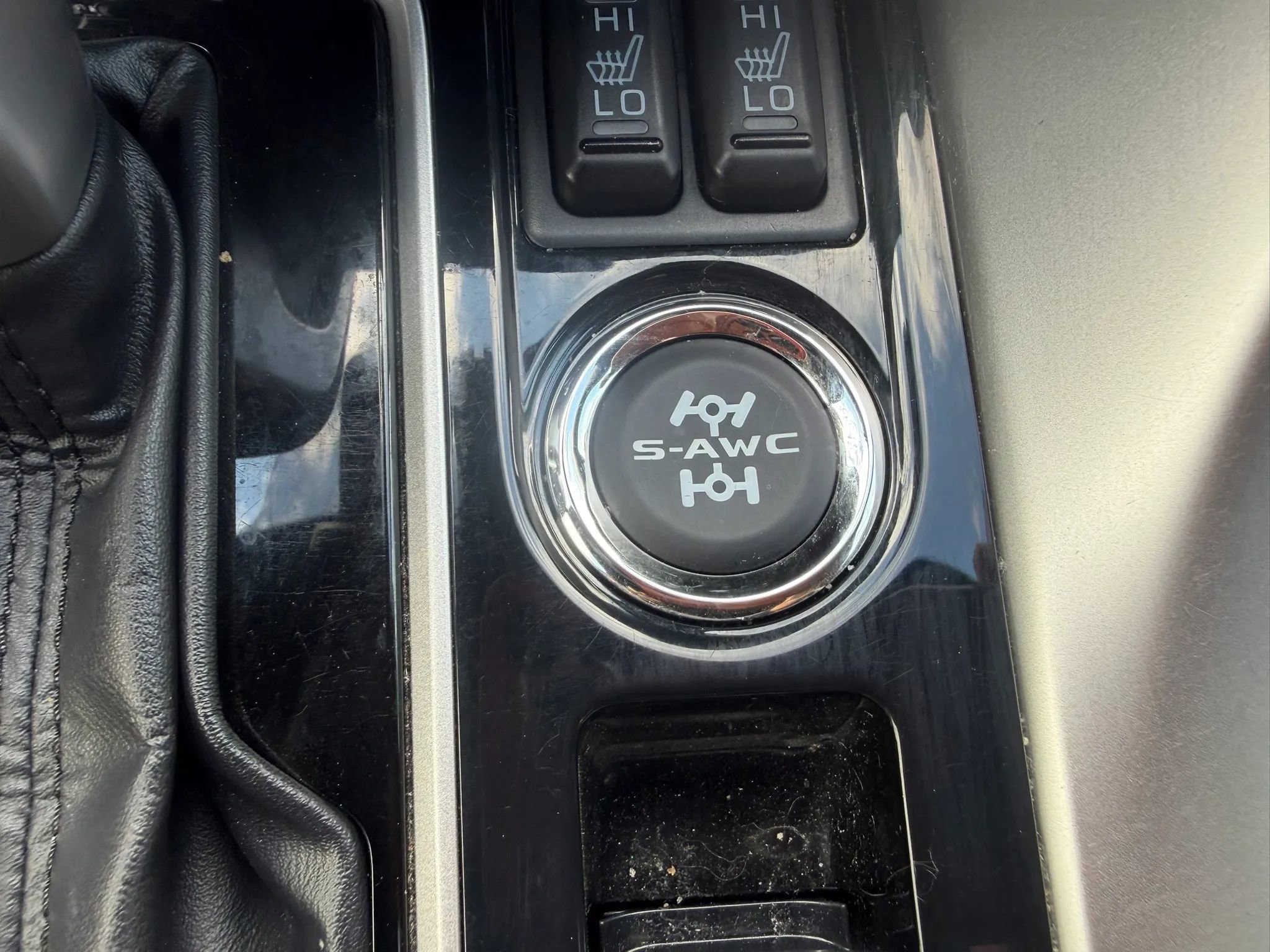 Used 2022 Mitsubishi Eclipse Cross AWD image 29