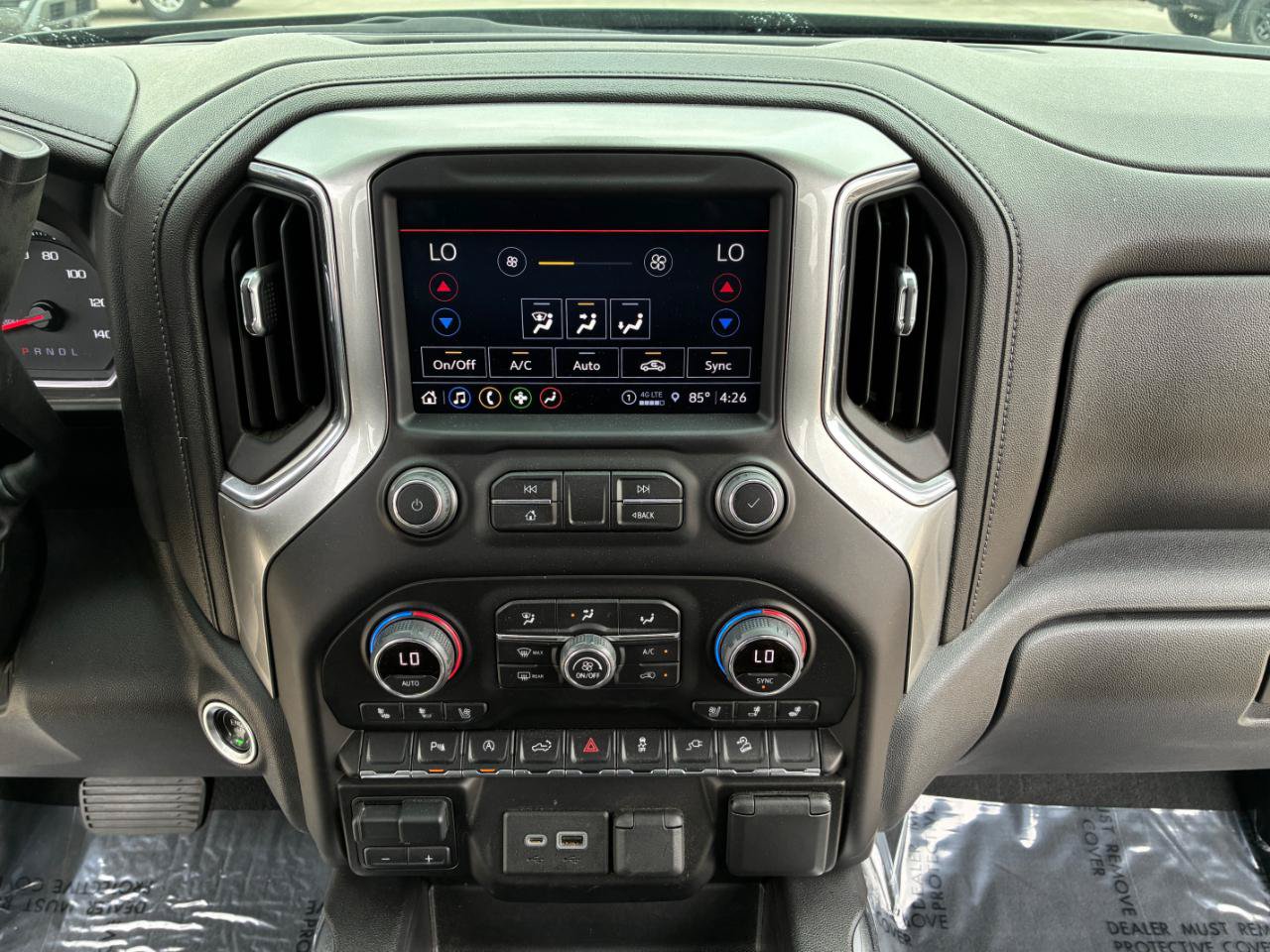 Used 2022 Chevrolet Silverado 1500 LTZ w/ Z71 Off-Road Package AWD/4WD image 22