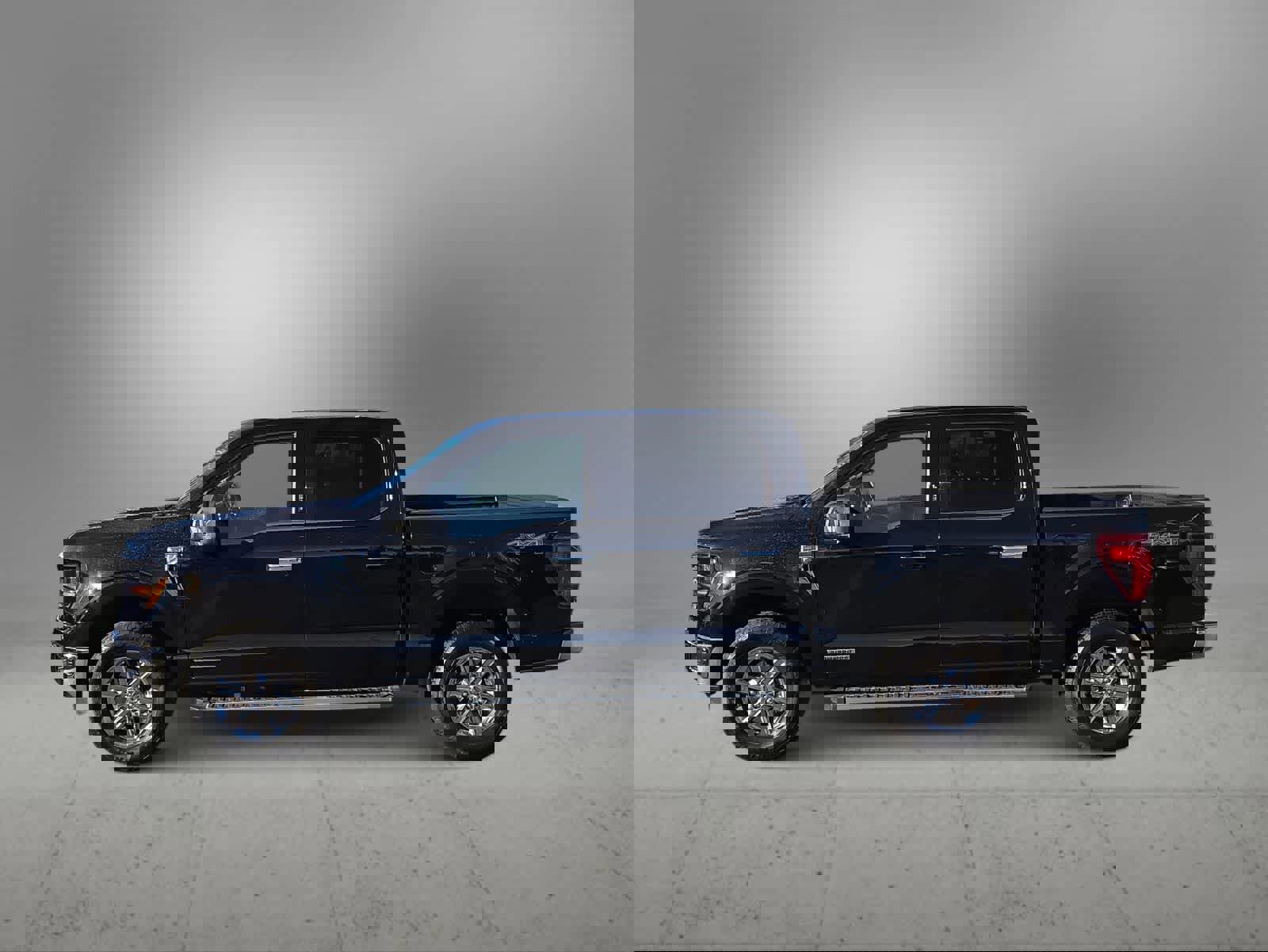 Used 2024 Ford F150 XLT w/ Mobile Office Package image 6