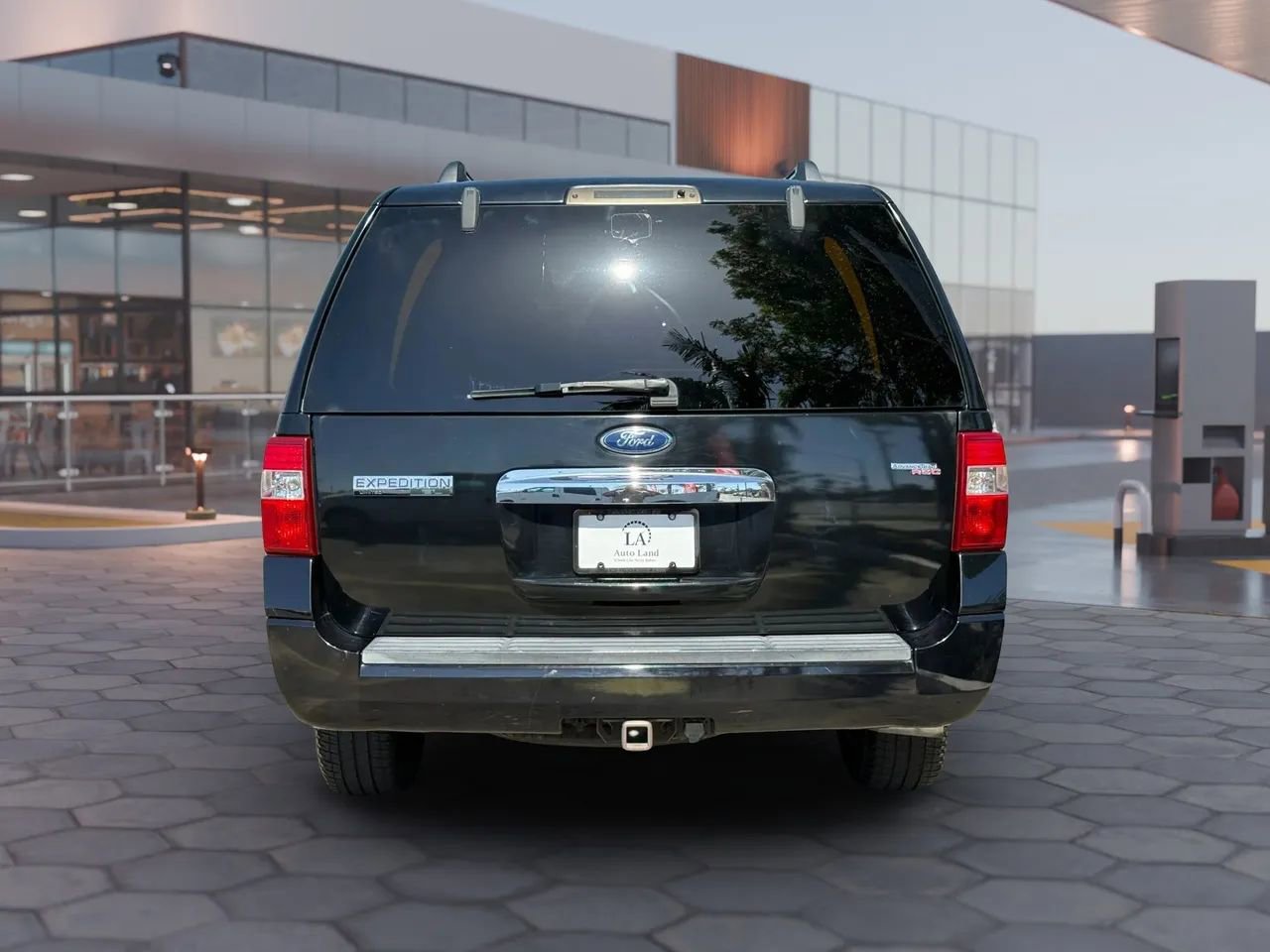 Used 2008 Ford Expedition EL Limited RWD image 5