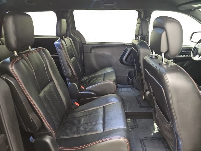 Used 2020 Dodge Grand Caravan GT FWD image 34