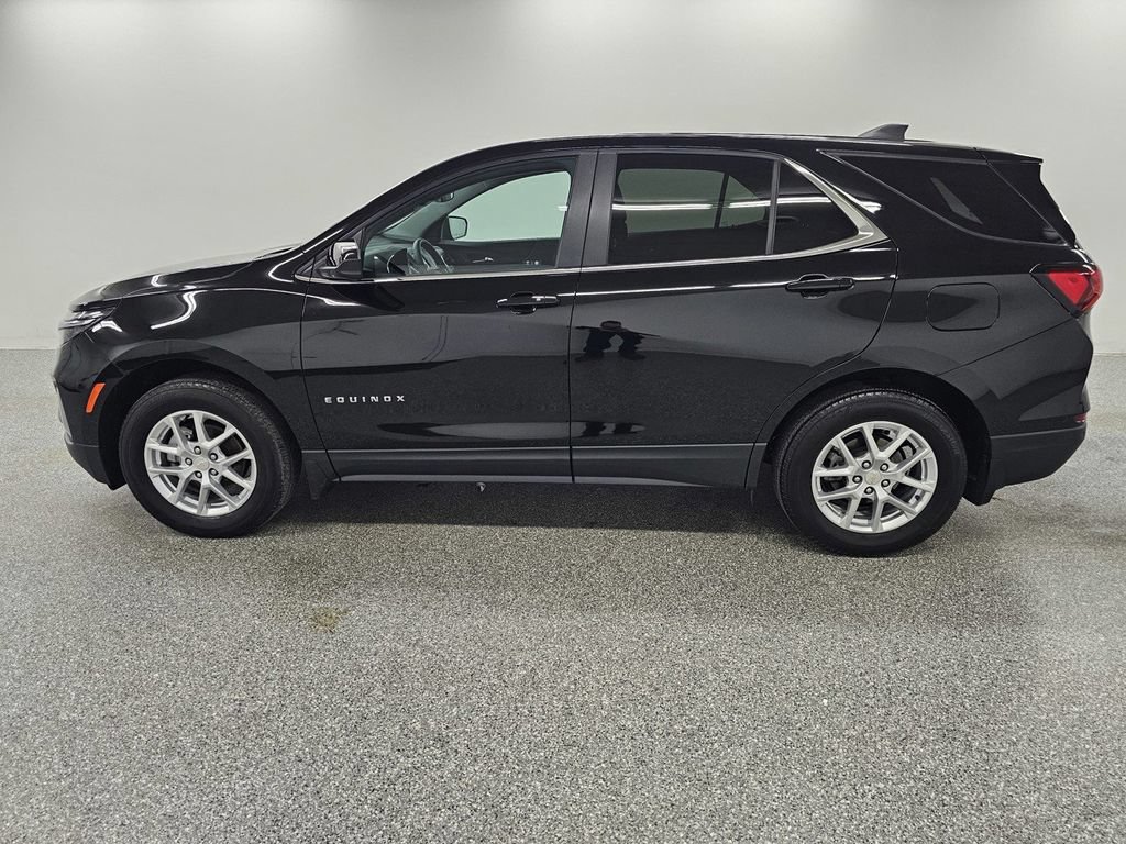 Used 2024 Chevrolet Equinox LT w/ LPO, Floor Liner Package AWD/4WD image 8