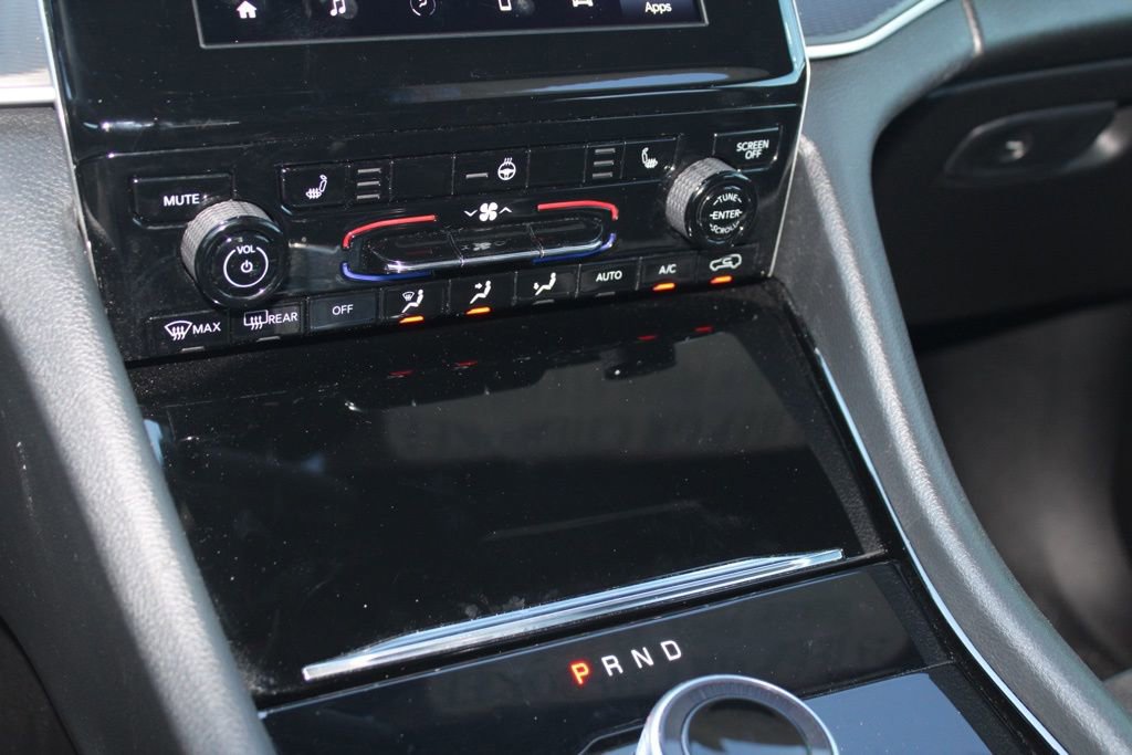 Used 2023 Jeep Grand Cherokee Altitude image 26