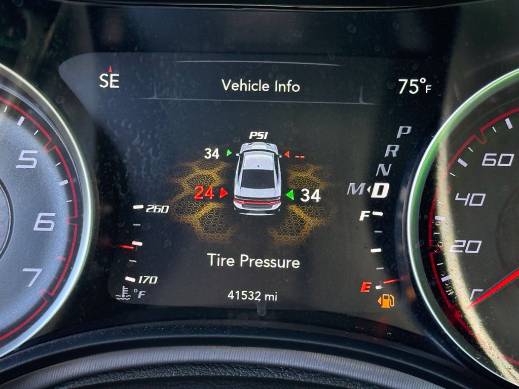 Used 2020 Dodge Charger Scat Pack w/ Dynamics Package RWD image 10