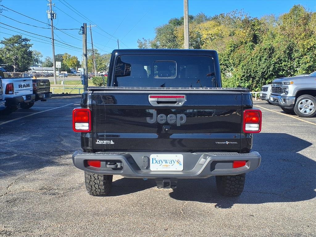 Used 2024 Jeep Gladiator Sport image 22