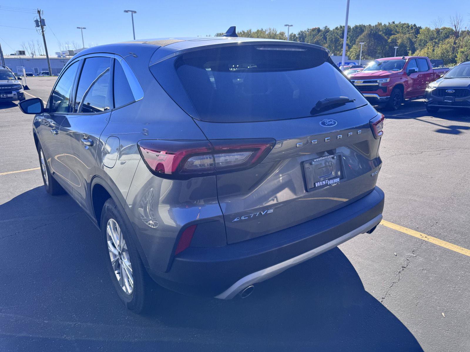 Used 2023 Ford Escape Active AWD/4WD image 6