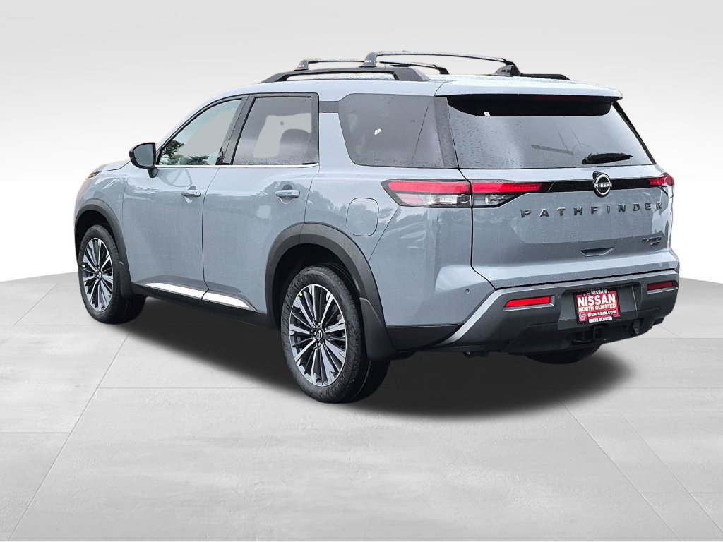 New 2026 Nissan Pathfinder Platinum AWD/4WD image 12