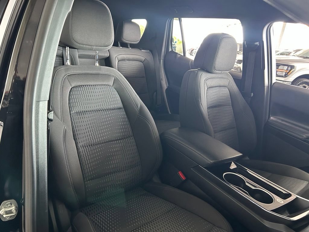 Used 2025 Chevrolet Equinox LT FWD image 41