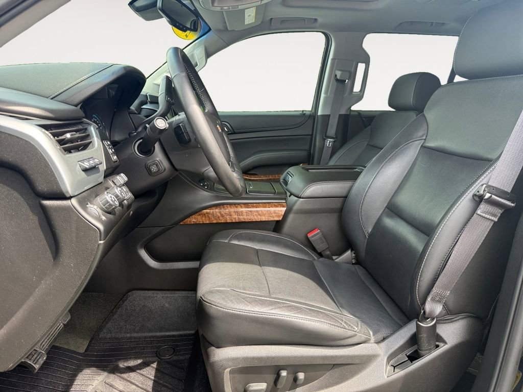 Used 2017 Chevrolet Tahoe Premier AWD/4WD image 9