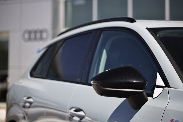 New 2026 Audi Q3 quattro 2.0T AWD/4WD image 3
