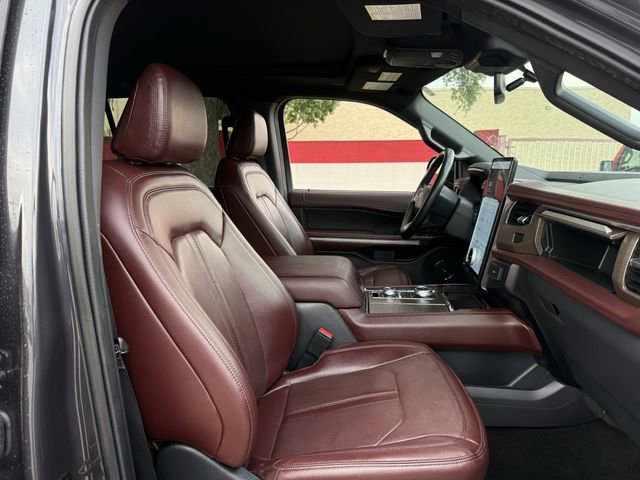 Used 2023 Ford Expedition Max Limited AWD/4WD image 32
