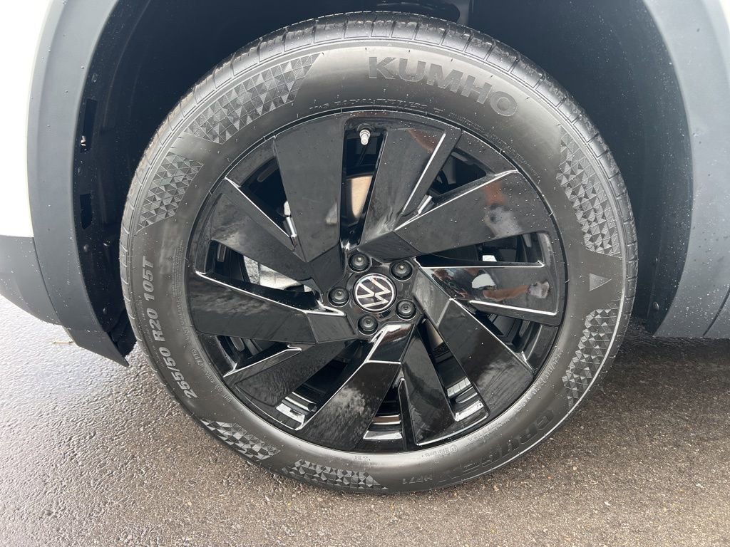 New 2026 Volkswagen Atlas SE image 7