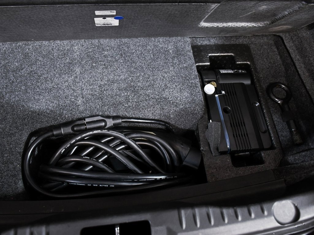 Used 2019 Karma Revero image 51