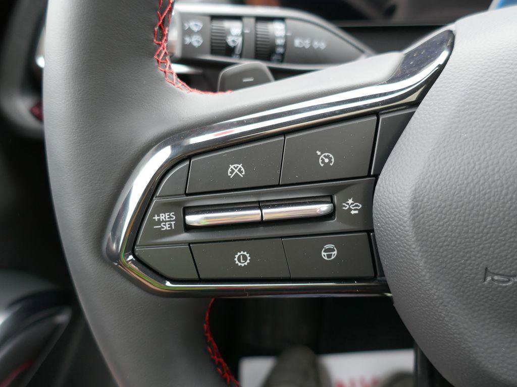 New 2026 Chevrolet Traverse RS image 21