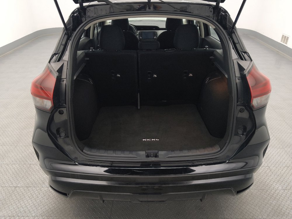 Used 2023 Nissan Kicks SV FWD image 29