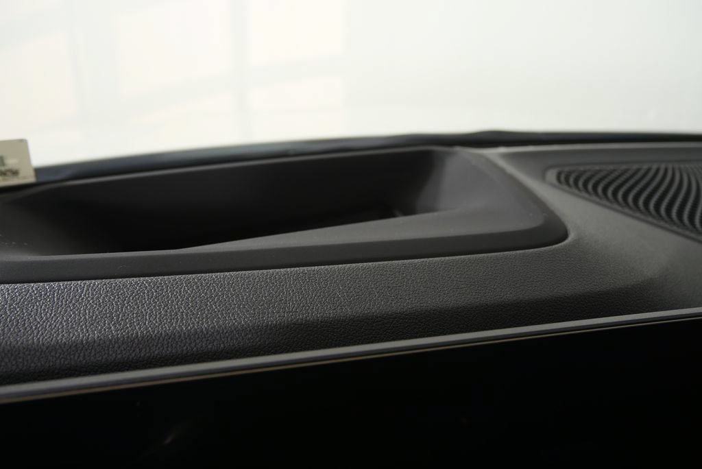 Used 2026 BMW M340i Sedan w/ Premium Package RWD image 21