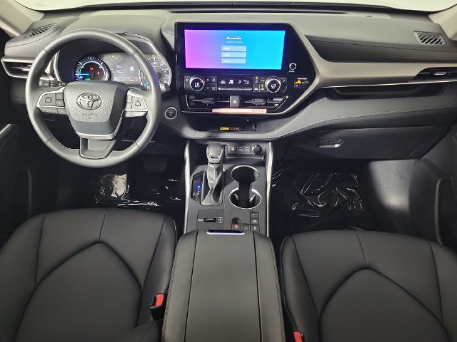 Used 2026 Toyota Highlander XLE AWD/4WD image 17