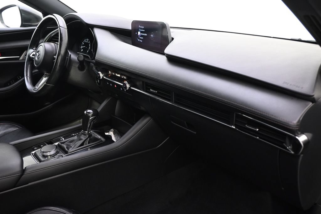 Used 2019 MAZDA MAZDA3 AWD Hatchback w/ Premium Pkg image 15