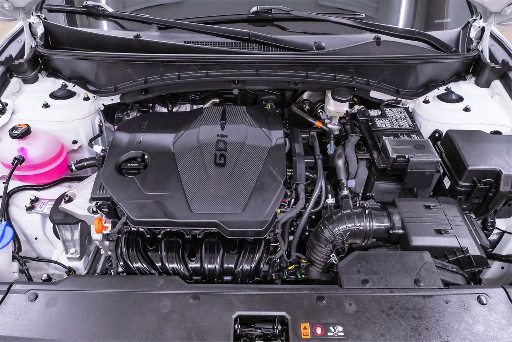 Certified 2025 Hyundai Tucson SE image 24