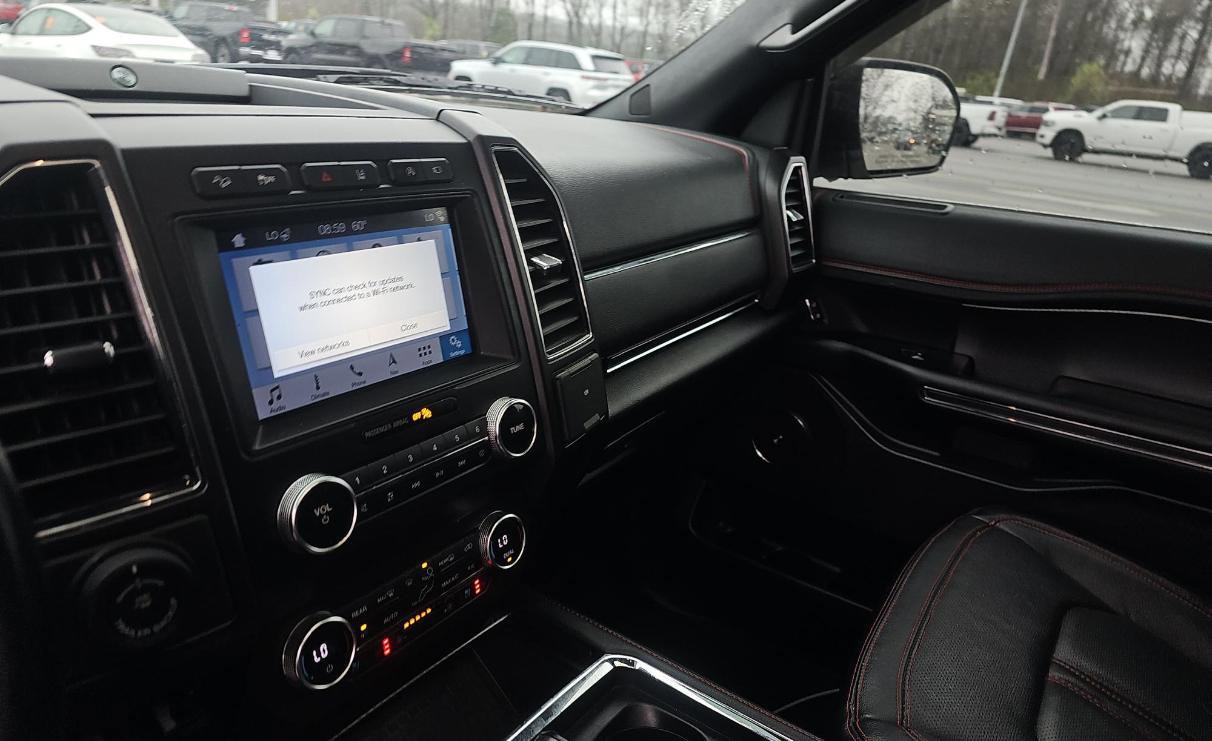 Used 2019 Ford Expedition Limited w/ Equipment Group 303A image 14