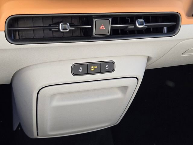 New 2025 Volkswagen ID. Buzz Pro S Plus image 19