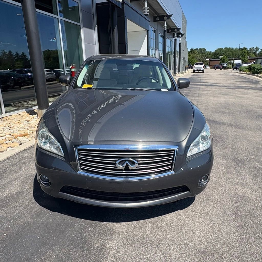 Used 2011 INFINITI M37 x w/ Deluxe Touring Pkg AWD/4WD image 3