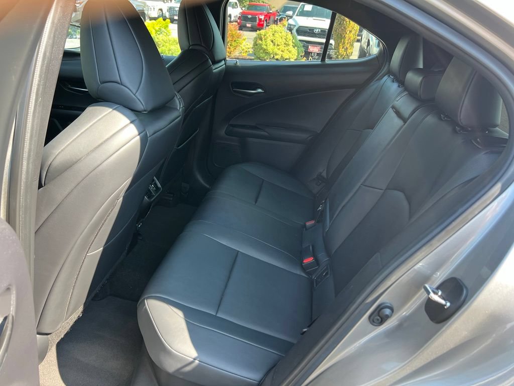Used 2021 Lexus UX 250h F Sport w/ Accessory Package (Z1) AWD/4WD image 17