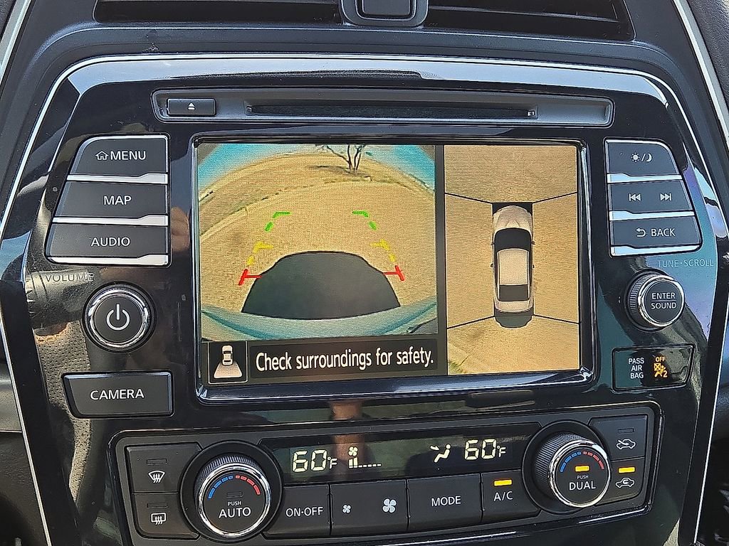 Used 2023 Nissan Maxima SR w/ Sport Mat Group image 28