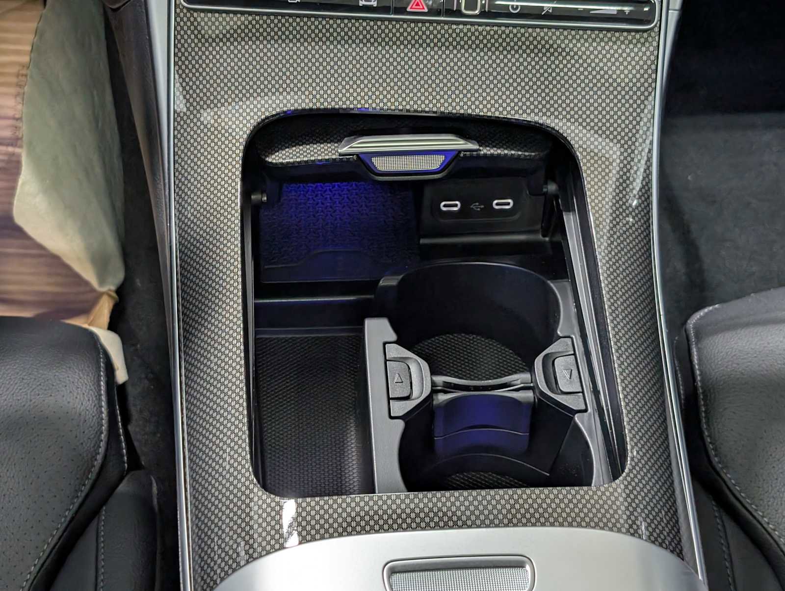 New 2025 Mercedes-Benz C 300 4MATIC Sedan image 18