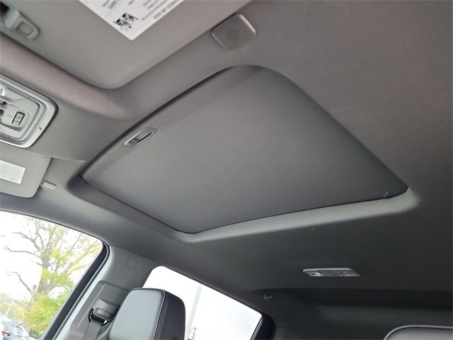 New 2026 GMC Sierra 3500 Denali w/ Denali Reserve Package image 30