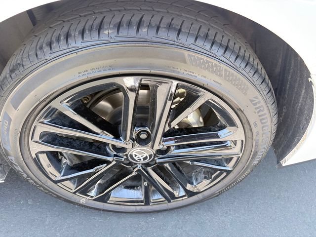 Used 2025 Toyota Camry SE FWD image 24