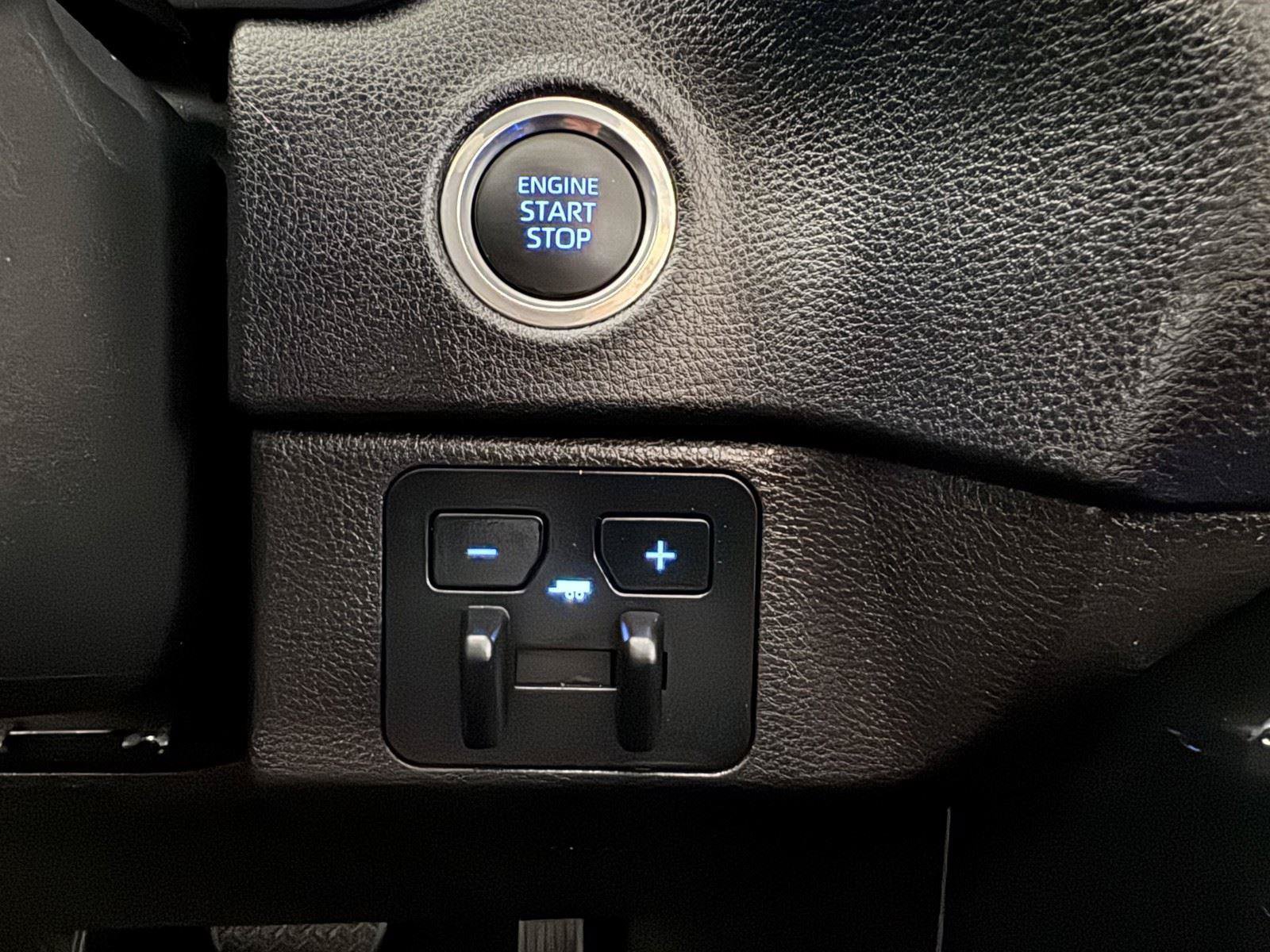 Used 2024 Toyota Tundra SR5 RWD image 17
