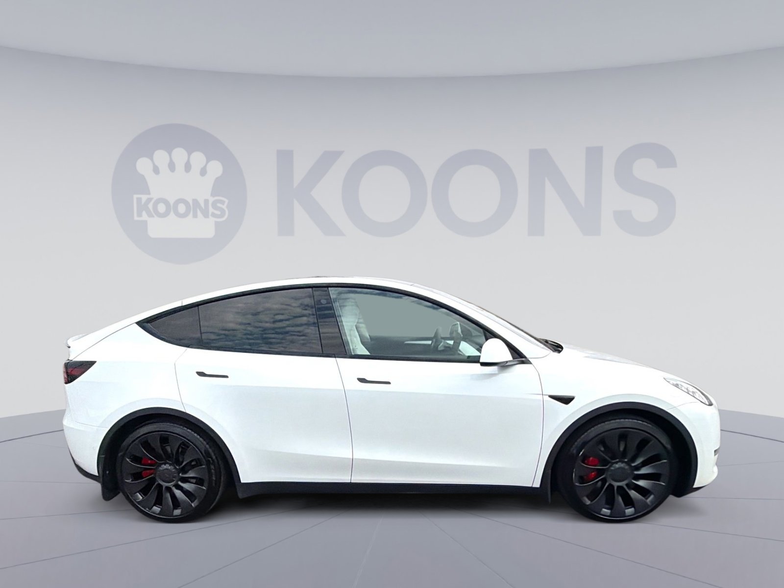 Used 2022 Tesla Model Y Performance image 8