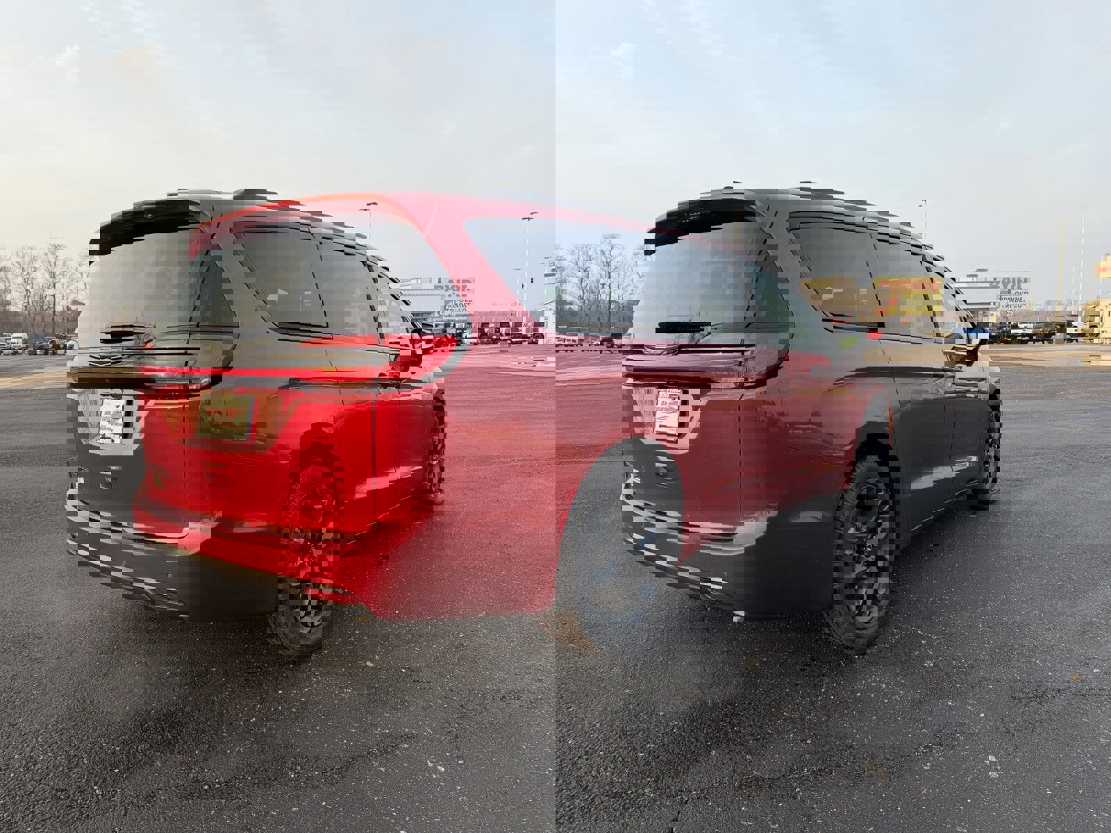 New 2026 Chrysler Pacifica Select image 6