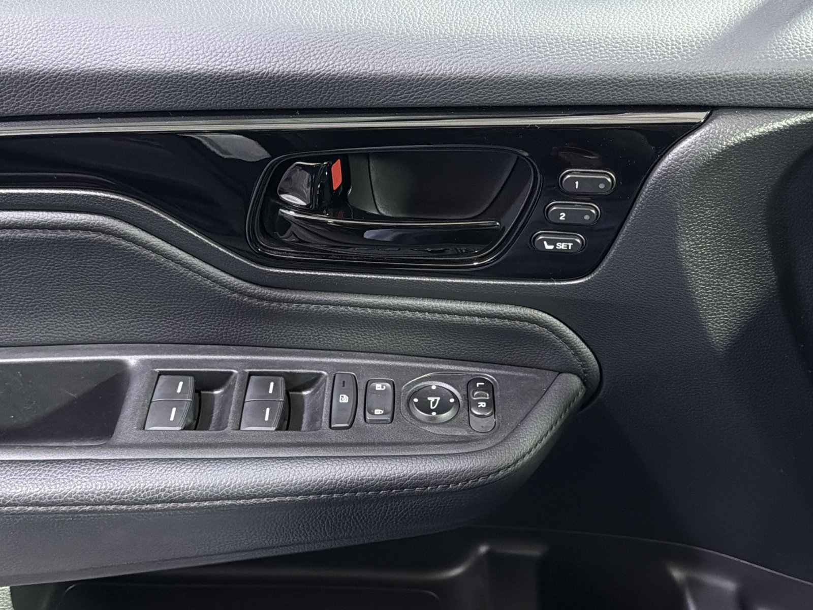 Used 2023 Honda Odyssey Touring image 34