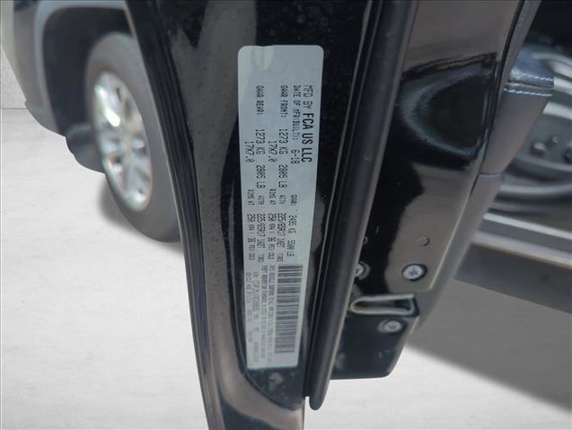 Used 2019 Jeep Cherokee Latitude Plus w/ Comfort/Convenience Group image 28