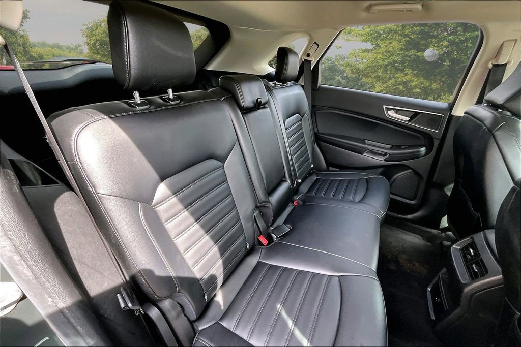 Used 2023 Ford Edge SEL image 26