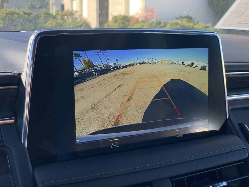 Certified 2024 Chevrolet Suburban LT image 12