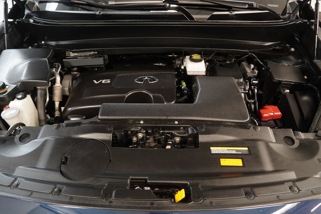 Used 2018 INFINITI QX60 Luxe w/ Deluxe Technology Package AWD/4WD image 46