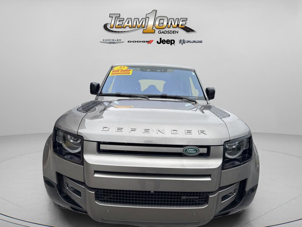 Used 2022 Land Rover Defender 110 X-Dynamic SE AWD/4WD image 4