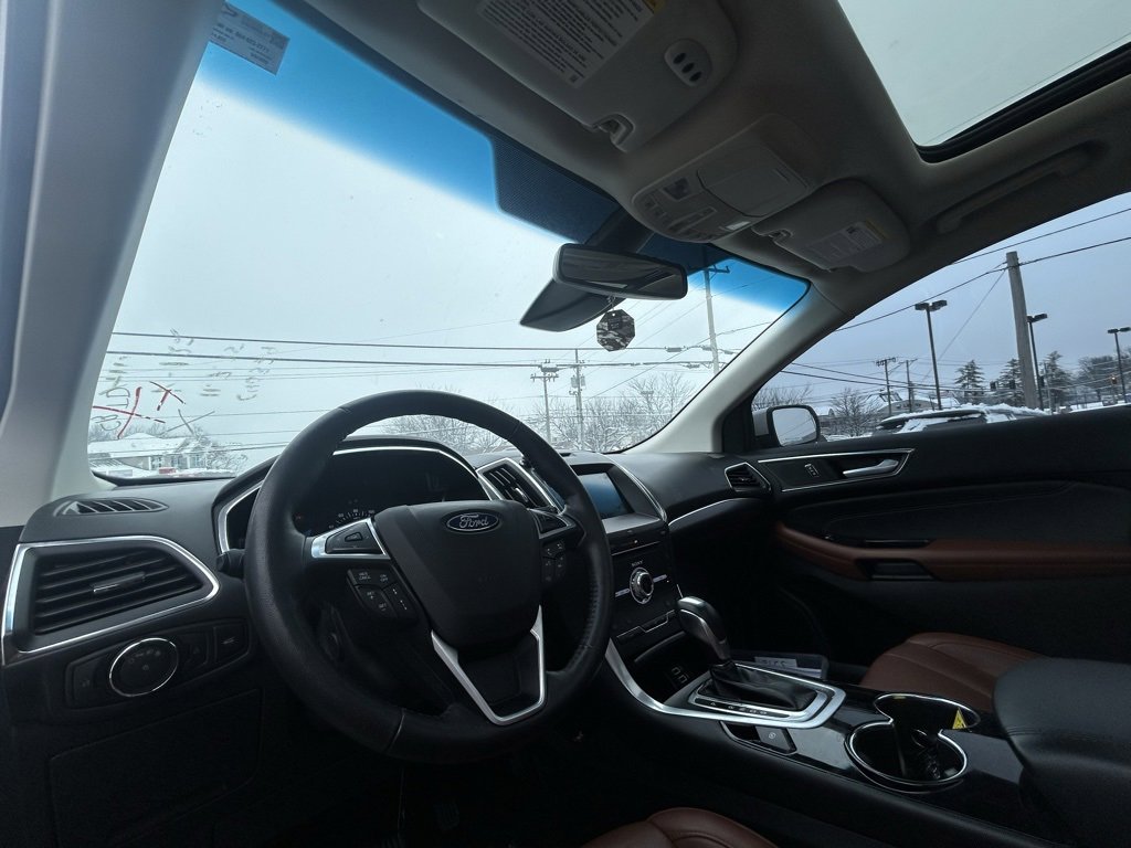 Used 2018 Ford Edge Titanium w/ Equipment Group 302A image 16