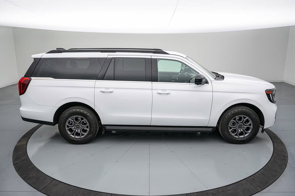 Certified 2025 Ford Expedition Max Active AWD/4WD image 4