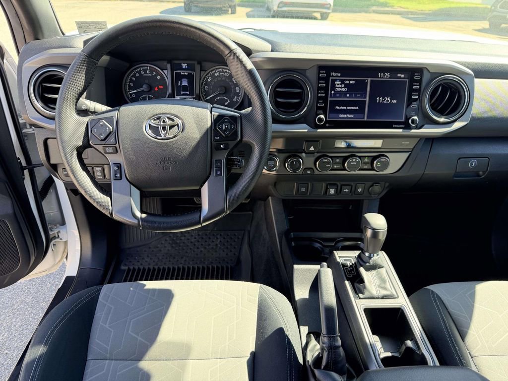 Certified 2023 Toyota Tacoma TRD Off-Road image 2