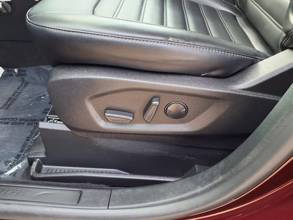 Used 2023 Ford Edge SEL w/ Convenience Package image 28