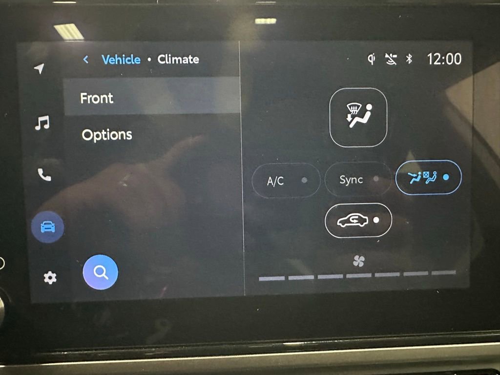 Used 2026 Toyota Camry SE image 31