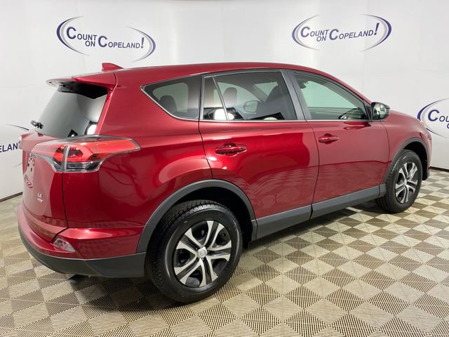 Certified 2018 Toyota RAV4 LE w/ Carpet Mat Package AWD/4WD image 7