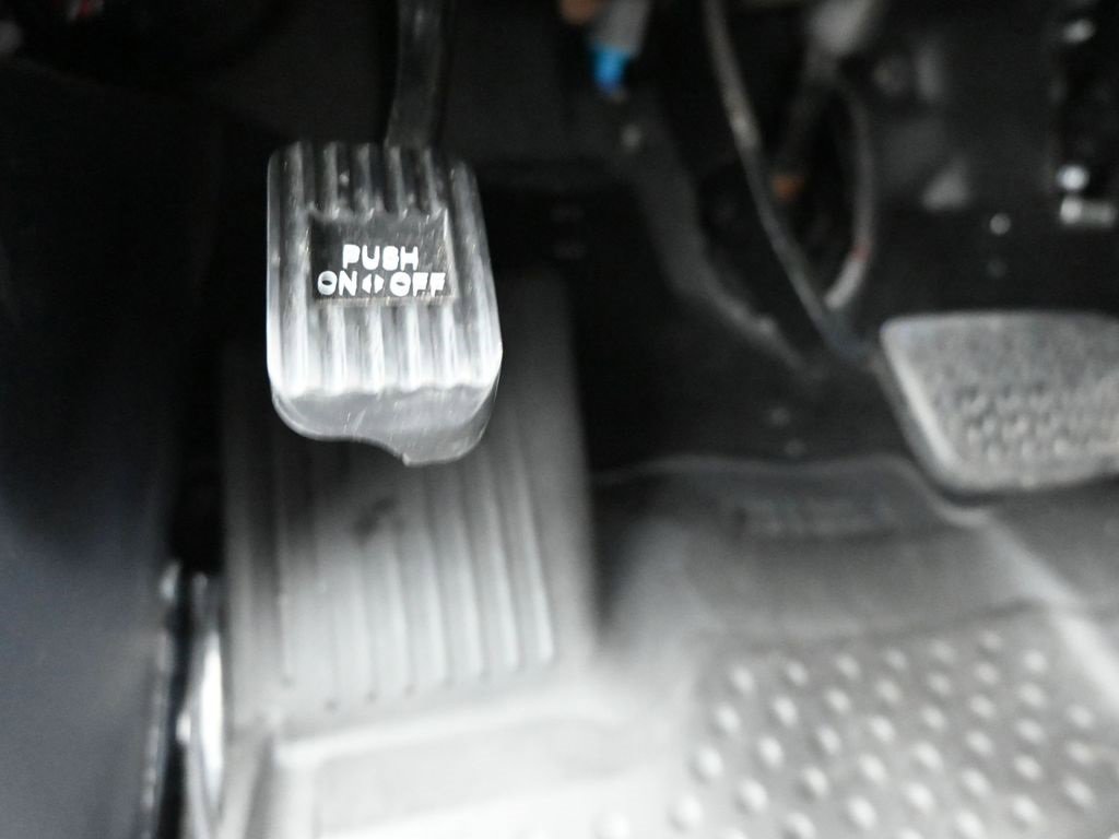 Used 2022 Toyota 4Runner Limited image 26