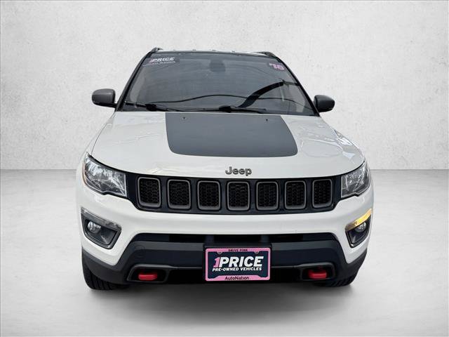 Used 2018 Jeep Compass Trailhawk w/ Leather Interior Group AWD/4WD image 2