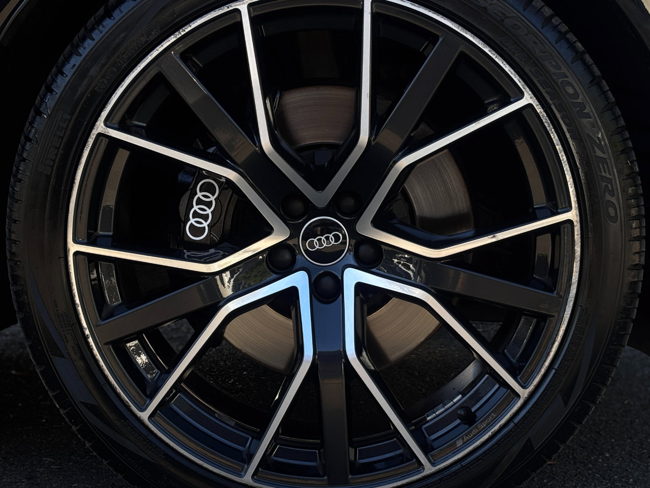 Used 2021 Audi Q7 3.0T Prestige w/ Prestige Package image 14